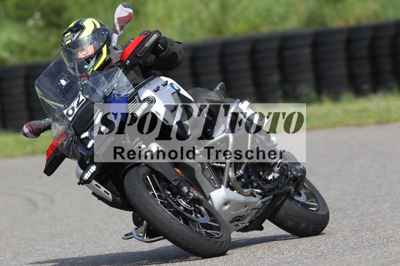 Archiv-2025/10 23.04.2025 Cornu Master School ADR/gruen-vert/62